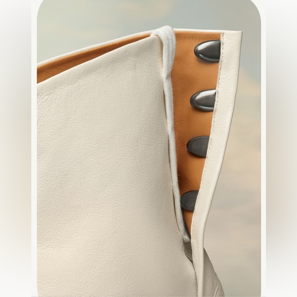 Maison Margiela tabi leather ankle boots - Picture 4 of 9